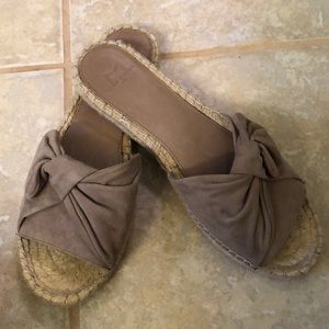 Marc Fisher suede sandal - never worn